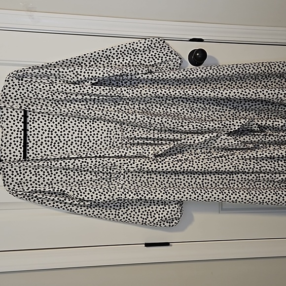 White Floral Print Long Sleeve Wrap Dress Size XXL - Picture 6 of 10